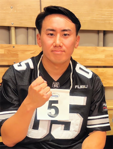 新田隆人
